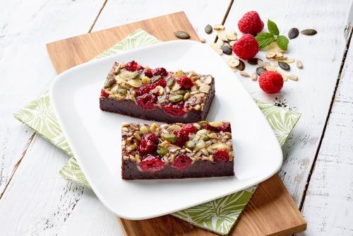 Gluten Free Raspberry Brownie Traybake 12ptn