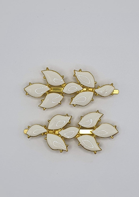 Eliza - Cream Leaves Hair Slides