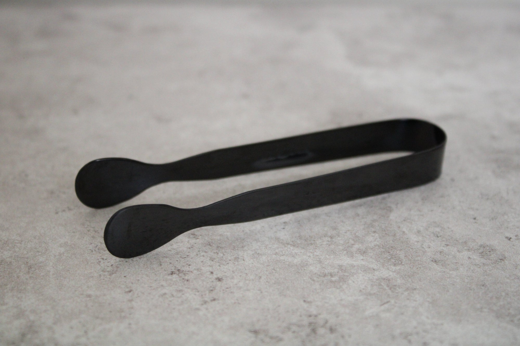 DD Blk Small SS Tongs 11cm