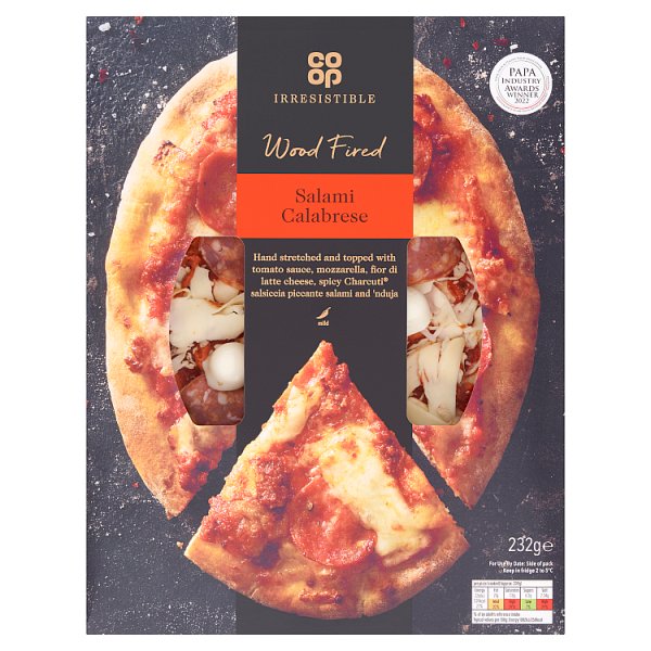 Co Op Irresistible Salami Calabrese Pizza 232g