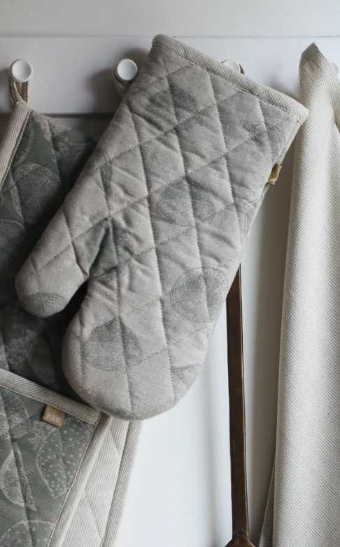 MW Lemonade Oven Glove Sage